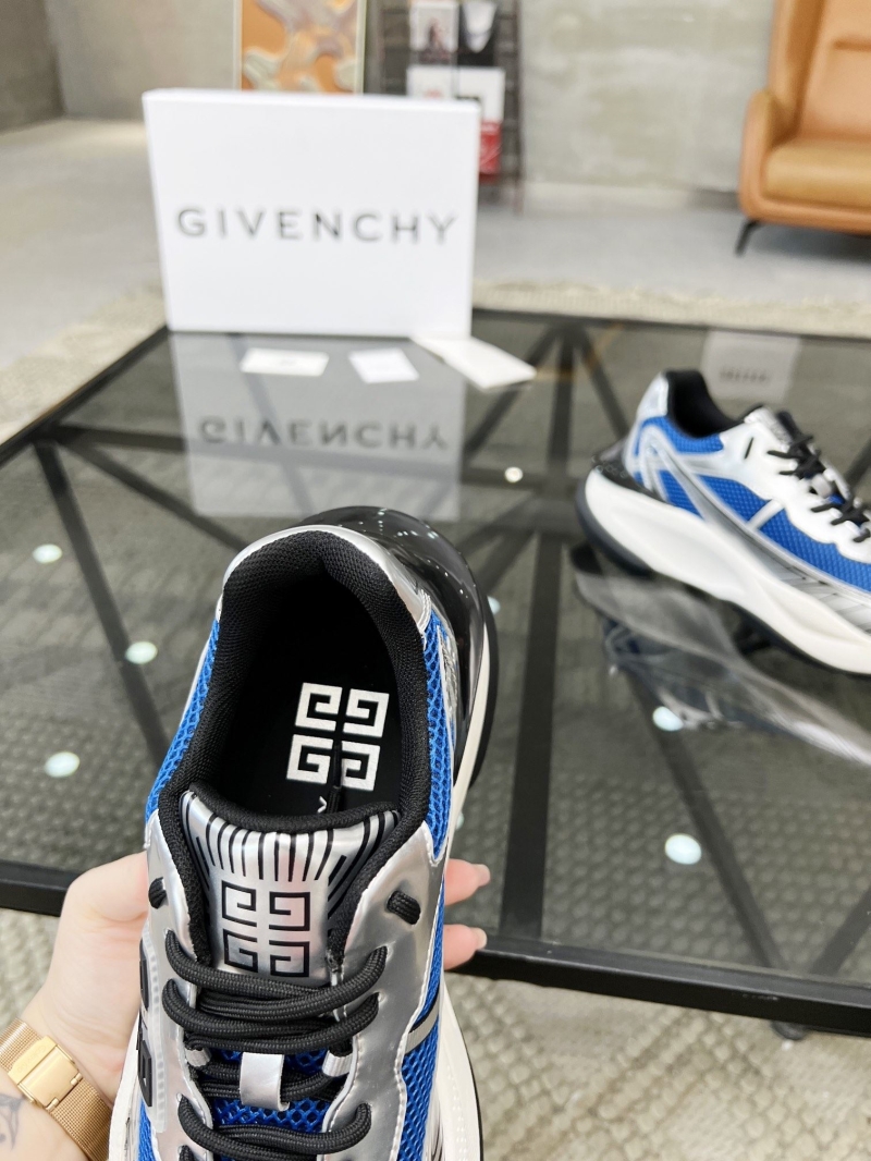 Givenchy Sneakers